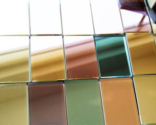 Reflective glass
